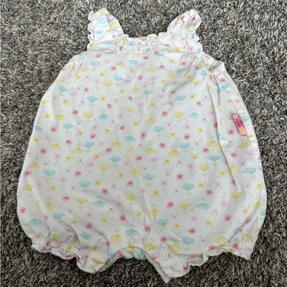 Carter’s baby white floral romper size 3 months